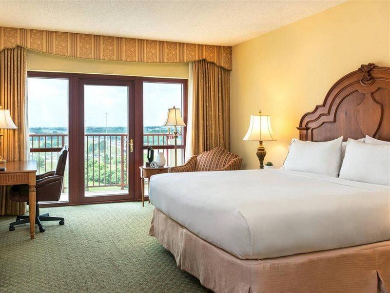 Renaissance Tulsa Hotel & Convention Center Dış mekan fotoğraf