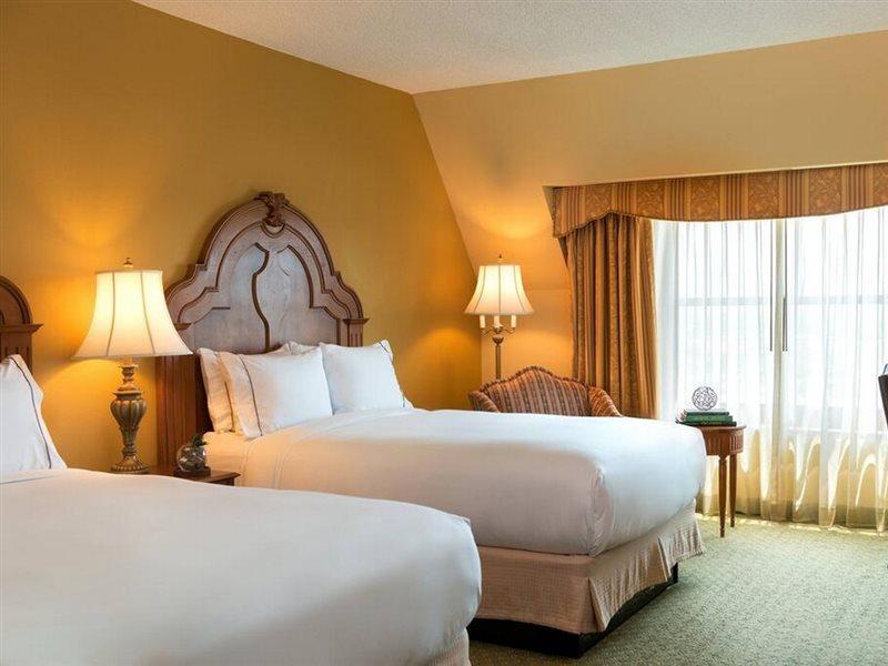 Renaissance Tulsa Hotel & Convention Center Dış mekan fotoğraf